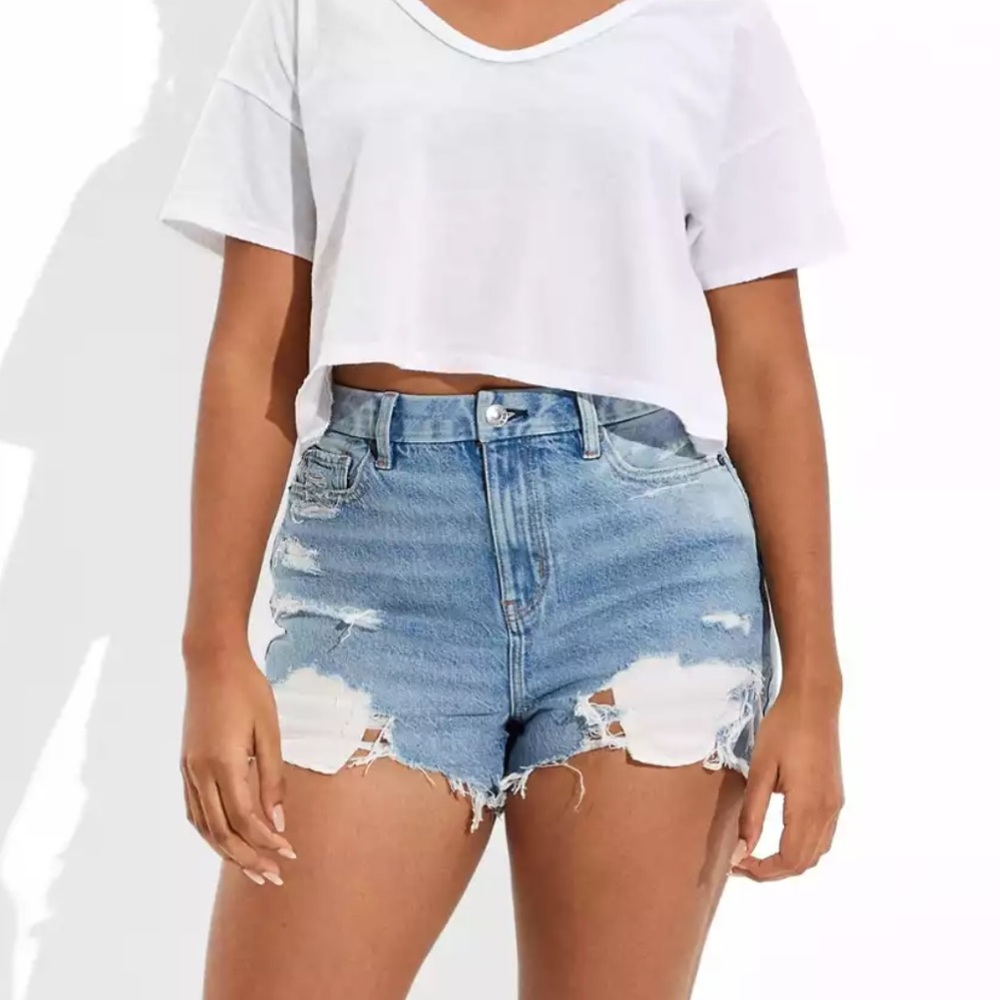 NWT AMERICAN EAGLE | Comfort Stretch Waistband Mom Jean Shorts